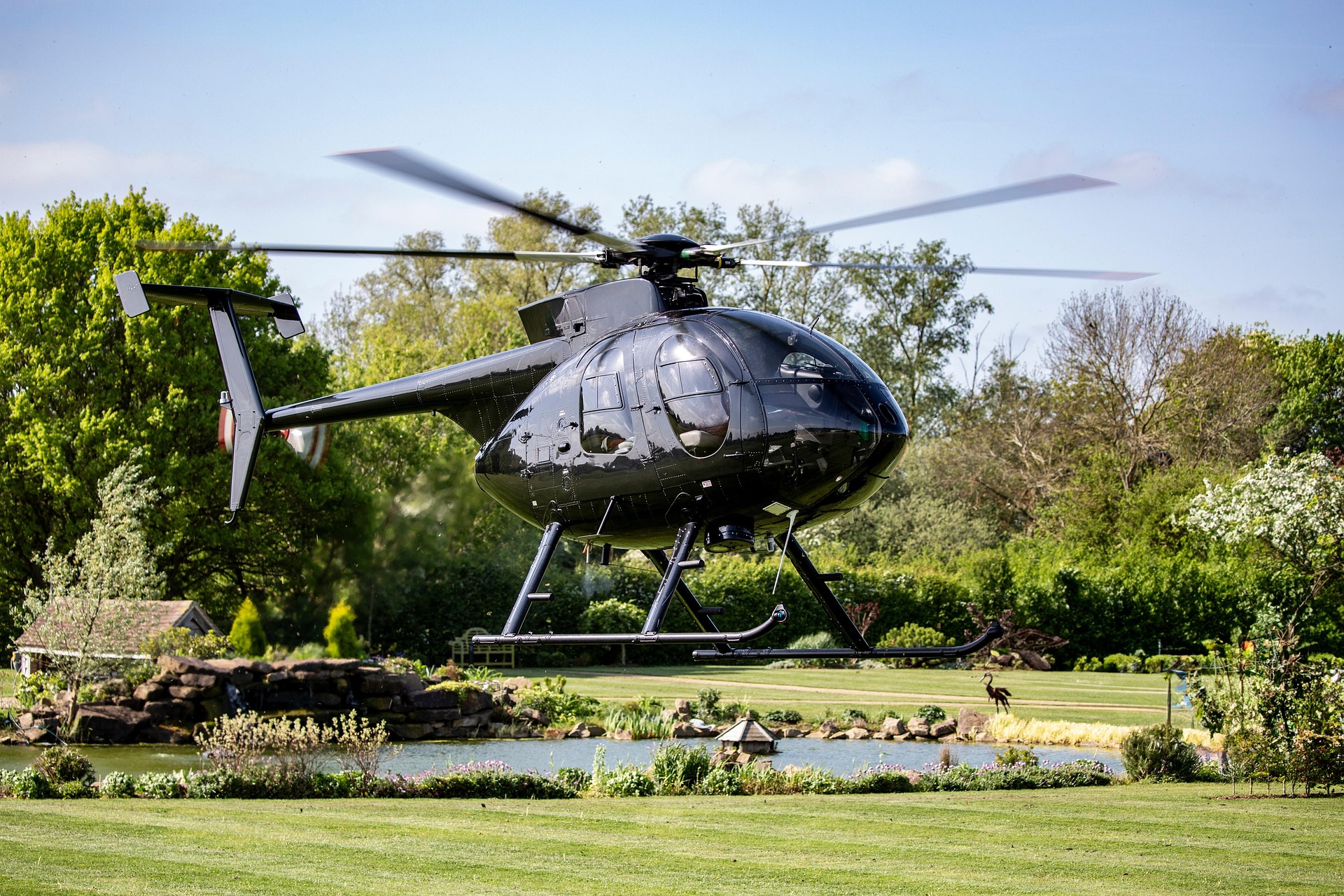 HELICOPTER TOURS